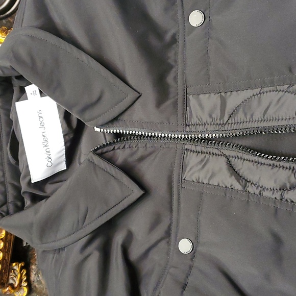 Women's jacket - Picture 9 of 14